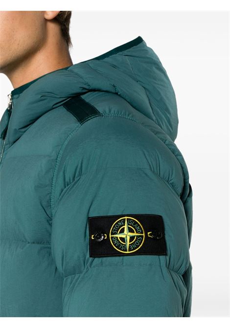 Piumino in nylon imbottito in piuma monostrato verde scuro STONE ISLAND | 791543728V0057